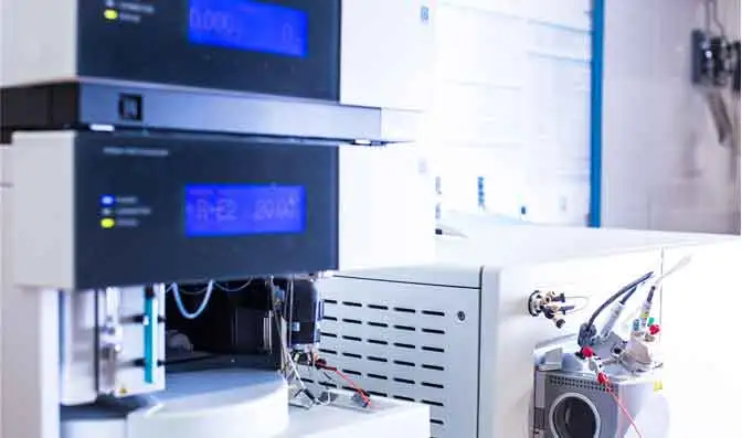 Cooperación con La Universidad