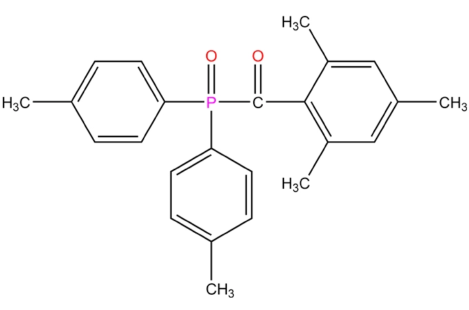 Óxido de (2,4, 6-trimetilbenzoil)- bis (4-metilfenil) fosfinilo