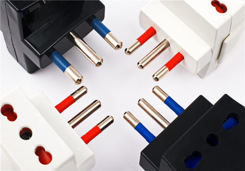 Silicone flame retardant synergist